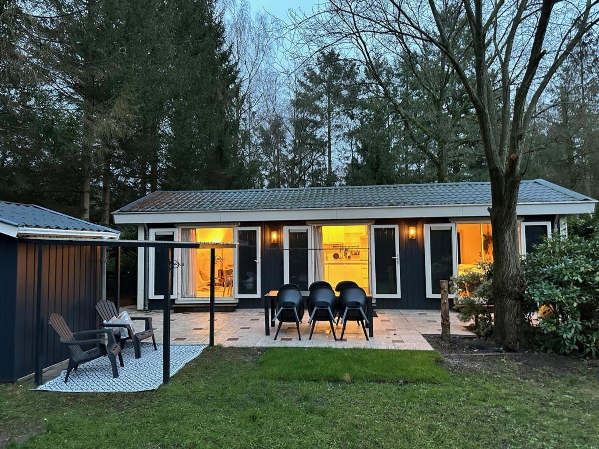 Stayatsas Tiny House Julia In De Bossen Op De Veluwe! 伊皮 外观 照片