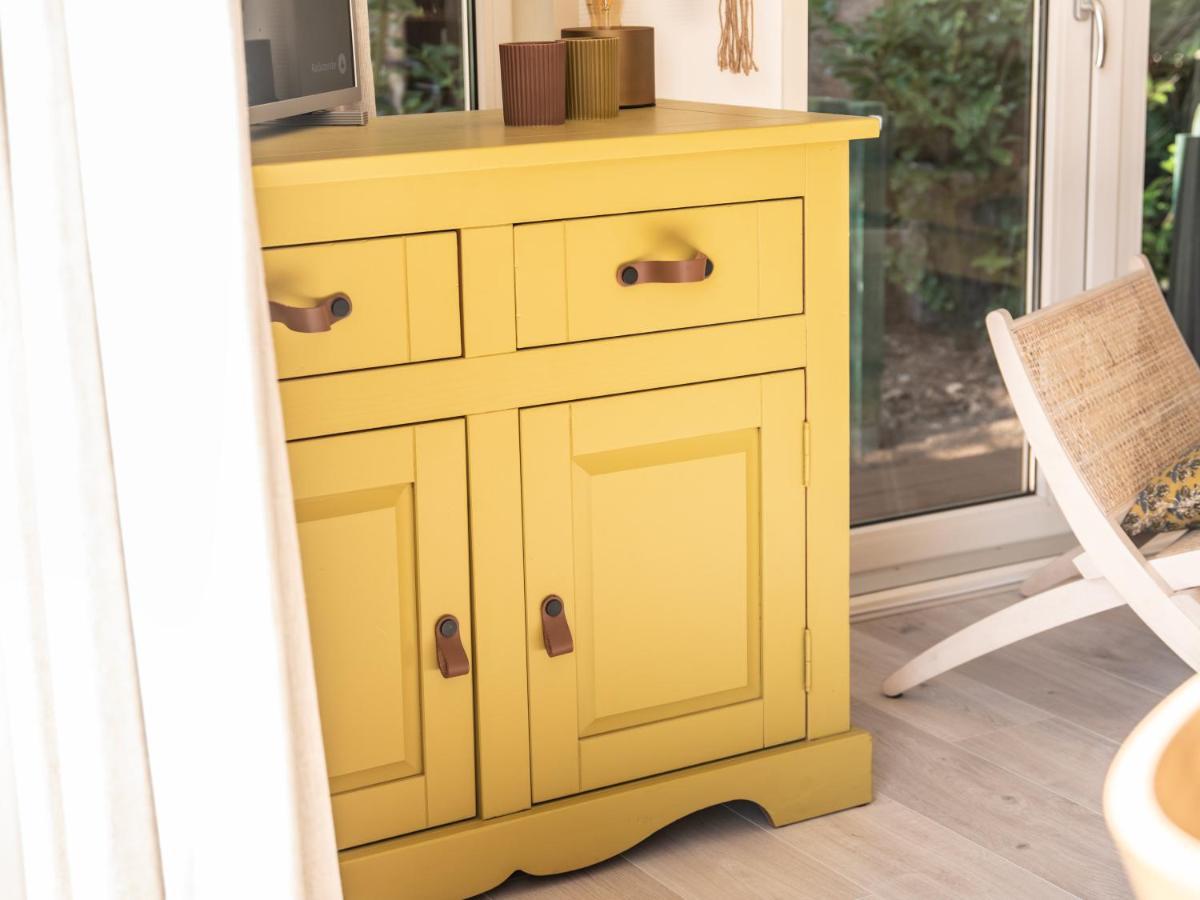 Stayatsas Tiny House Julia In De Bossen Op De Veluwe! 伊皮 外观 照片