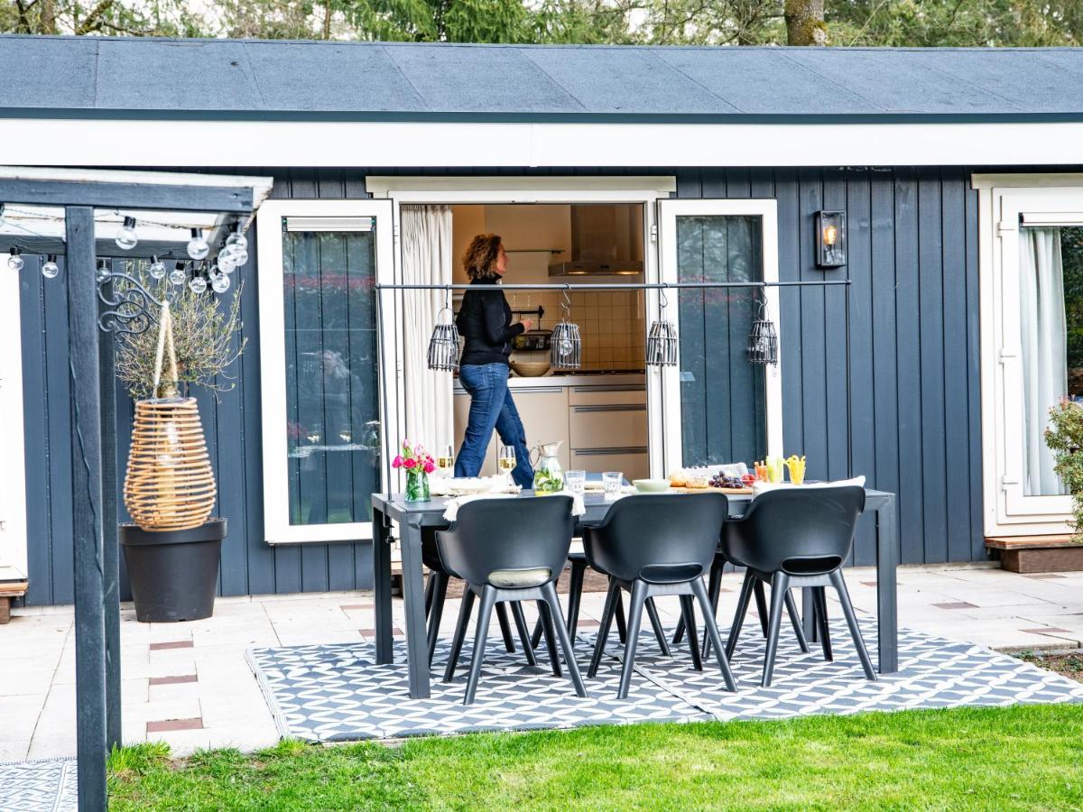 Stayatsas Tiny House Julia In De Bossen Op De Veluwe! 伊皮 外观 照片