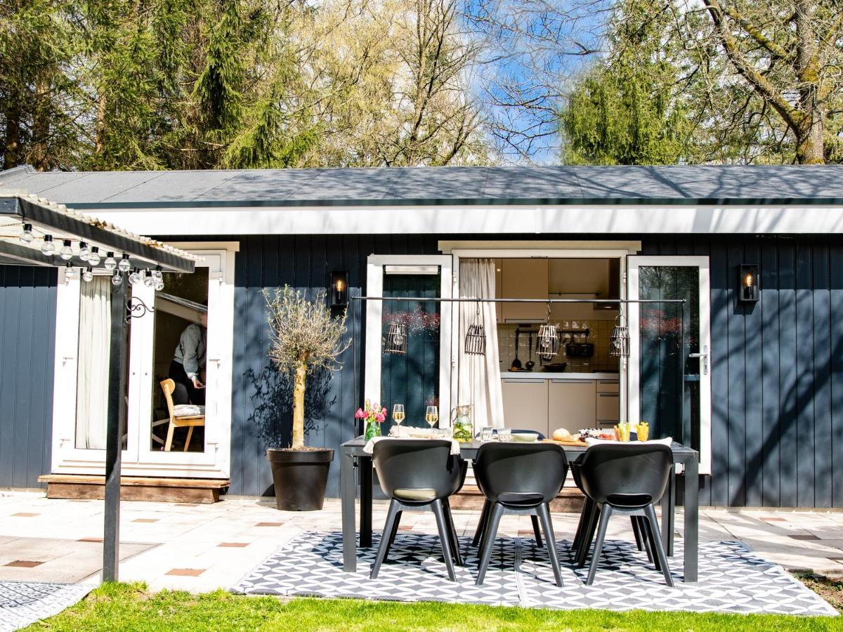 Stayatsas Tiny House Julia In De Bossen Op De Veluwe! 伊皮 外观 照片