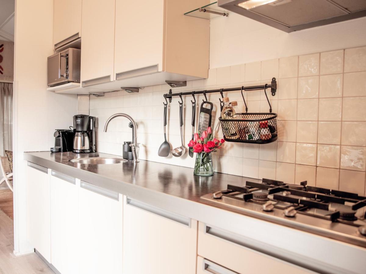 Stayatsas Tiny House Julia In De Bossen Op De Veluwe! 伊皮 外观 照片
